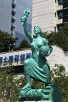 서울디지털단지 출범 50주년, ‘수출의 여인상’