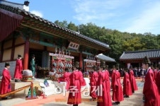 고려의 흔적을 찾아 보세요
