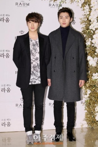 [포토] FT아일랜드 최민환-송승현, '선배 결혼 축하해요!' (박광현 결혼식)