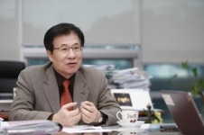 [아주초대석] 신경민 새정치민주연합 의원 “중국동포 문제 해결사 ‘다문화협의체’ 가동”