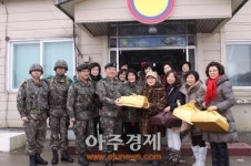 손인춘 의원, 연말 맞아 GOP부대 위문 장병격려