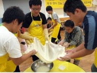 임실치즈마을 체험 방문단 발길로 북적
