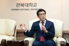 100개 스마트 강의실·가장 한국적인 캠퍼스 구축