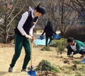 {포토뉴스} 세종 부강중학교, 편백나무 3천그루 심어