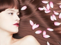 [뷰티트렌드]화사한 봄날 데이트…찰랑거리는 헤어스타일 연출법