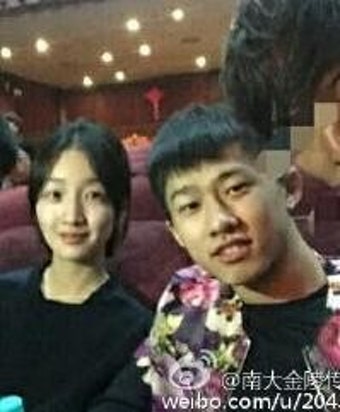 '중국 국민여동생' 저우둥위 대학동기 남친 