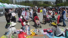 고양시 일산동구, 25일 나눔장터 대성황