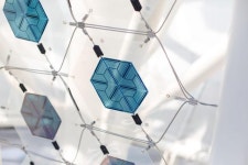 머크, 2015 밀라노 엑스포서 유기태양광 소재 소개