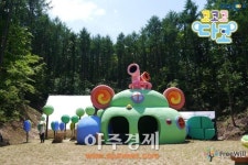 자연 휴양림 고대산의 특별한 선물, ‘코코코다코’ 세트장