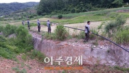연천군 미산면 80연대 장병 송수관로설치 지원