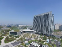 홍준표 경남도지사 “LH 이전 계기로 지역발전에 도움 되도록 노력해야”