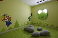 프랑스 작은 마을 ‘베잔송’이 용인에…한화리조트 용인 베잔송 그랜드 오픈