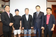 의정부 선린교회, 대지진 네팔 회복돕기 사랑의 바자회 성금 전달