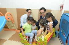 양평군, 경기도 최초 군인아파트 작은도서관 문 열어