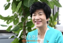 [아주초대석] 김영주 환경노동위원장 “진정한 노동개혁은 근로시간 단축”