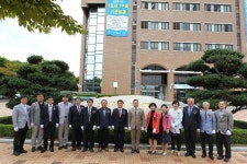 경상대, 도서관 표지석 제막식과 도서기증운동 선포식 개최