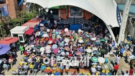 정읍시, 샘고을시장 ‘와글와글 시장가요제’ 성황