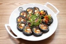 김밥킹,  ‘오징어 먹물 김밥’, 웰빙과 맛으로 현대인의 입맛을 사로잡다!