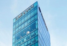 검찰, 대리수술 의혹 강남 그랜드성형외과 압수수색