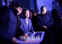 채인석 화성시장, 동탄원천로 등 출근길 정체구간 점검