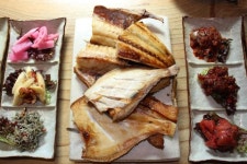 [기수정의 여행 미학]겨우내 얼어버린 내 입맛, 속초 가서 봄맛 찾았네