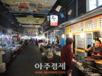 [4.13 총선 현장] 김무성, 하정우도 울고 갈 ‘먹방 유세’ 눈길