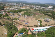 주먹도끼 만들고 바비큐 먹고 ‘구석구석’떠나는 시간여행