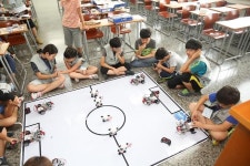 인천의 로봇 꿈나무들 로봇캠프에서 만나요.