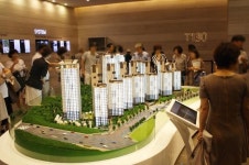 [클릭! 모델하우스]재오픈한 디에이치 아너힐즈…관람객 빼곡