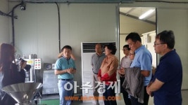 가평군의회, 양주시, 곤충사육장 방문