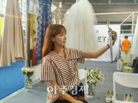 <산동성은 지금>김열음 아나운서 중국 웨이하이서 샤오미 방송 통해 한국업체 홍보 지원