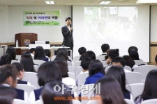 안산시의회 송바우나 간사 원곡중 ‘1일 명예교사’ 특강