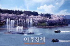 전북 군산시, 은파호수공원 일원 및 관광호텔 내 옥외영업 첫 허용