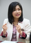 [아주초대석] 한경희 대표 스팀청소기 명성, 가위칼로 이어갈 것