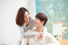 미혼남녀가 꼽은 절대 결혼하고 싶지 않은 이성은?