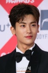 [AJU PHOTO] 박형식, 가수에서 배우 박형식으로 (2016 SBS 연기대상)