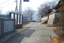 인천 강화읍 용흥궁 공원 주변 거리 변신 중