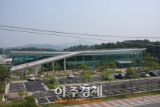 에코스포츠센터 한 달 간 시설보수로 인한 휴관