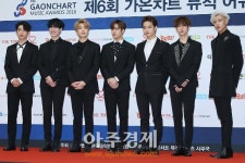 [아주동영상] GOT7(갓세븐), 여심저격 블랙슈트 (2017 가온차트 K-POP 어워드 레드 카펫)
