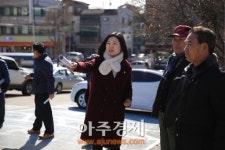 안산시의회 유화 위원장 안골운동장 공사현장 간담회 가져 
