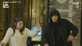 내성적인 보스 연우진♡박혜수, 커플 댄스부터 코믹 댄스까지 [콕!영상]