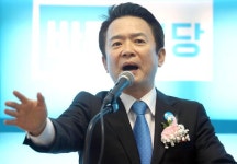 남경필 역전의 발판 마련할 것…김무성계 지원설 부인