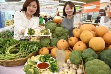 농협유통, 주말 3일간 하나로마트 양재점 최대 50% 할인