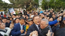 문재인-안철수 PK목장의 대혈투