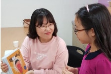 세종 아름초교, “따뜻한 봄날에 독서의 기쁨을 느껴요”