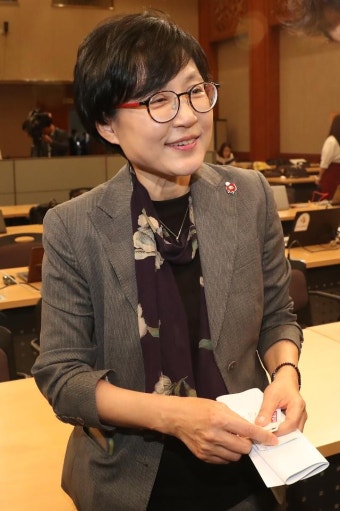 조현옥, '여성 최초' 인사 수석…문재인 대통령 여성인재 중용 의지 반영