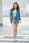 소녀시대 수영, 비현실적인 다리길이 여름을 부르는 공항패션