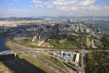 2022년까지 성수동 삼표 레미콘 공장 이전...협약식 무산되며 난항