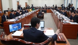 바른정당,한국당 국감 복귀에“양떼목장 늑대신세 될까 우려,국민들은 관심 없어”