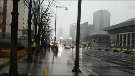 한파도 모자라 눈까지…강추위 속 전국 곳곳서 눈 